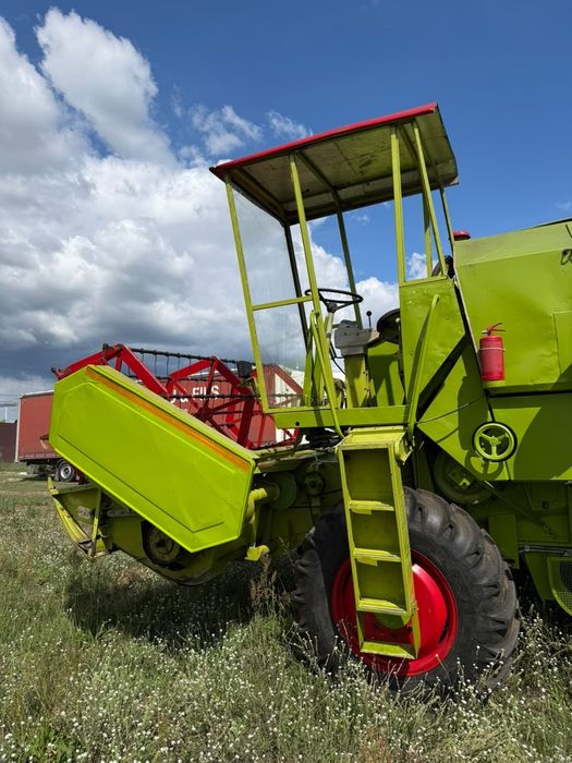 Комбайн Claas Konsul