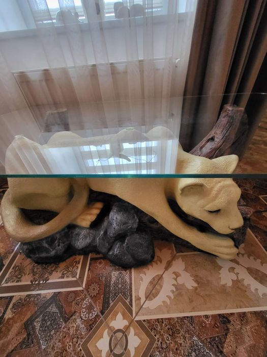 Стіл журнальний, скляний кавовий столик Пума