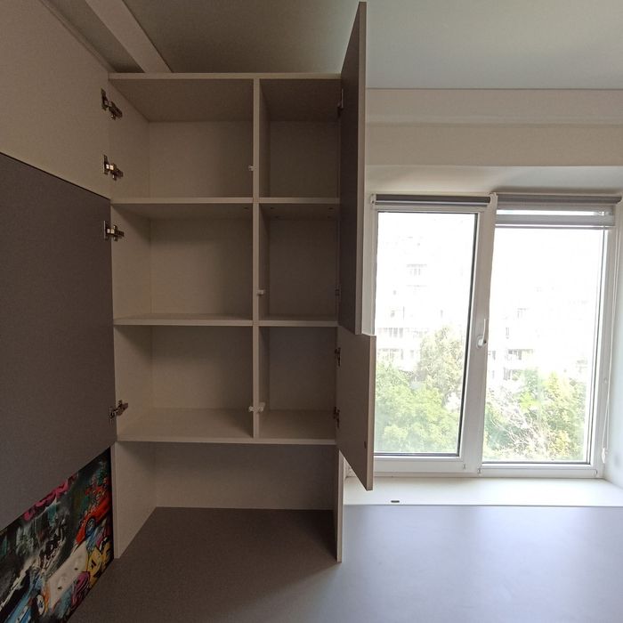 Мебель в детскую комнату