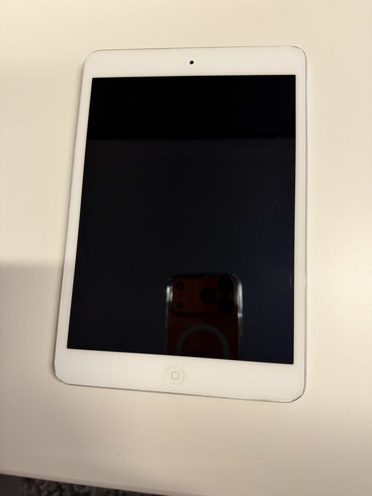 iPad mini 2 32 GB Wi Fi зарядка чехол