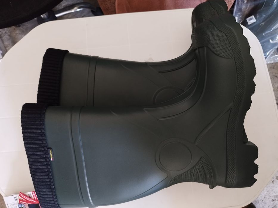 Nowe Gumowce-kalosze