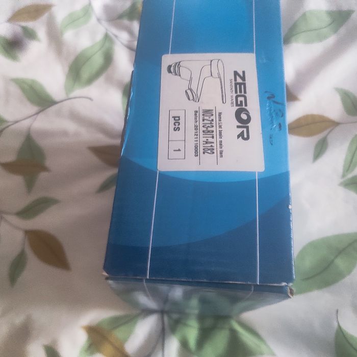 Смеситель zegor  .