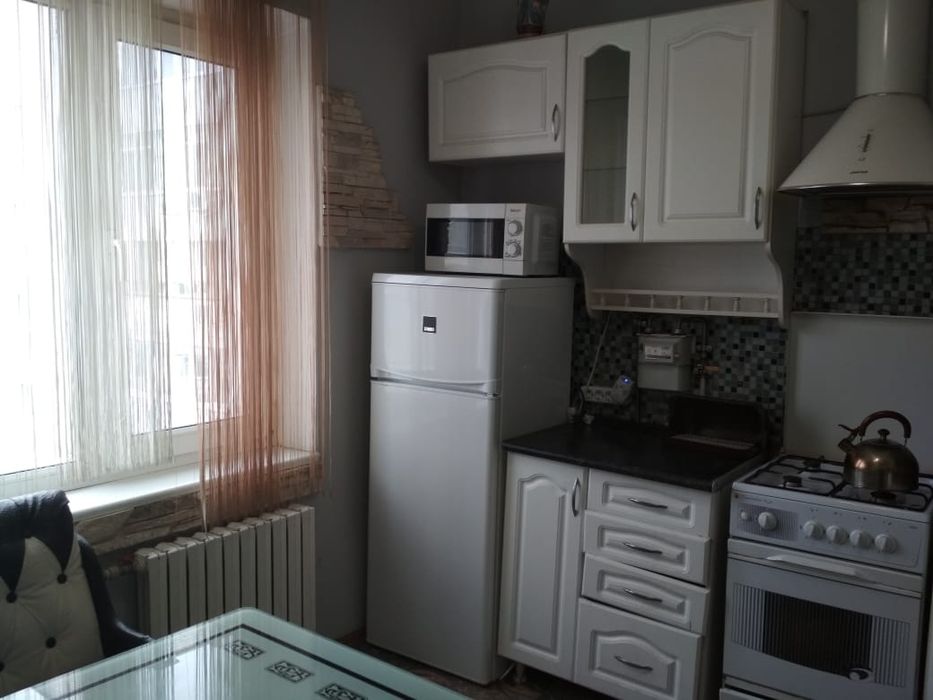 Сучасна квартира в Центрі міста .