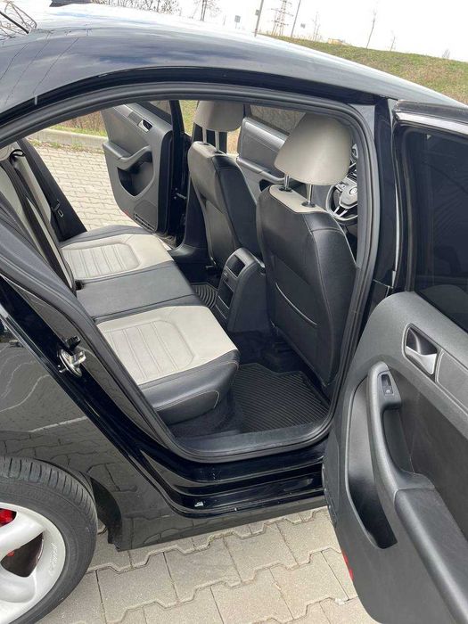 Продам Volkswagen Jetta