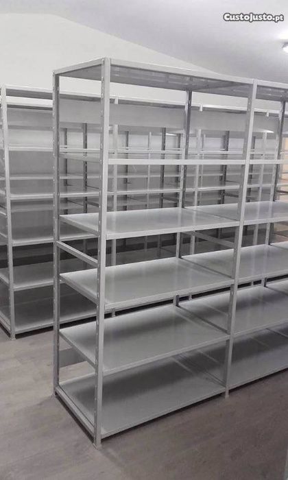 "Nova" Interlocking Metal Shelf64741076162689123