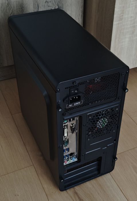 Komputer Gamingowy Intel Core i5 4460 NVIDIA GTX 1050 TI 8GB SSD+HDD