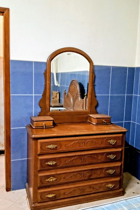 Quarto de casal em  bom estado i9.