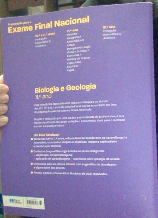 Livro Preparação exame Biologia e Geologia 11.º ano