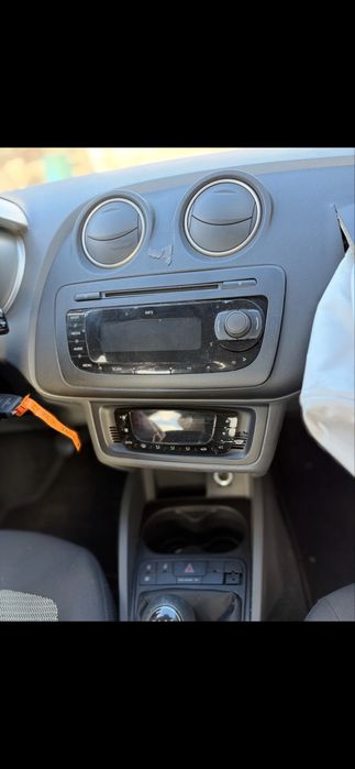 Rádio Seat ibiza 6J