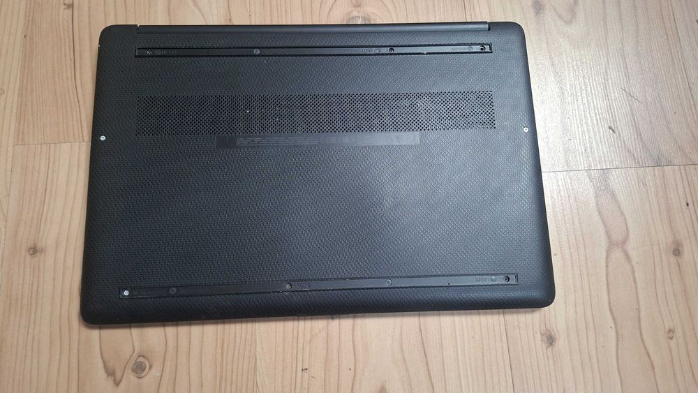 Laptop HP 15S-eq2904nw  Ryzen 5-5500   (6x2.10GHz)   1920x1080