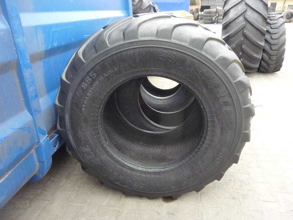 2x Opona używana rolnicza 600/55R26.5 ALLIANCE FLOTATION 1000zł(szt.) W3819