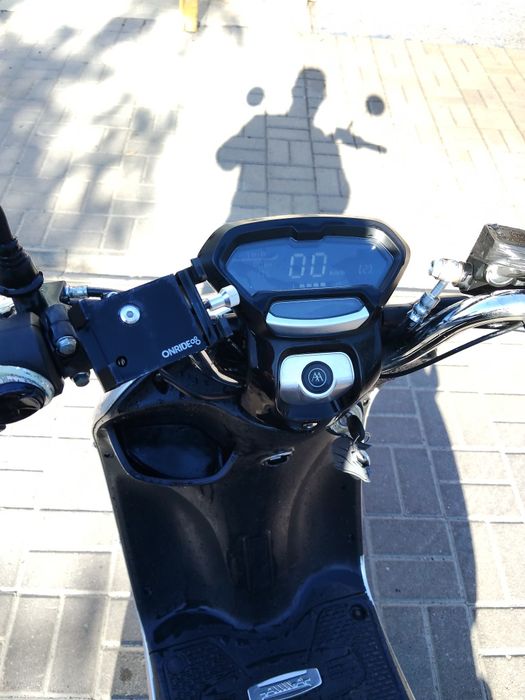 Електроскутер Aima, 30aH  50 км/год Bosh 800watt