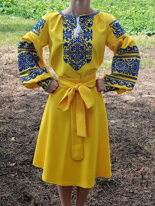 Вишина випускна сукня