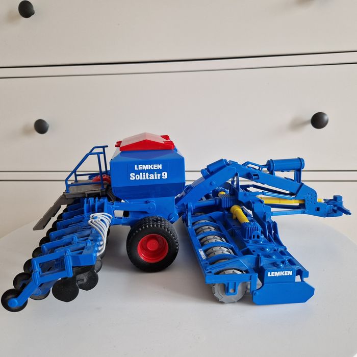 Bruder siewnik Lemken Solitair 9