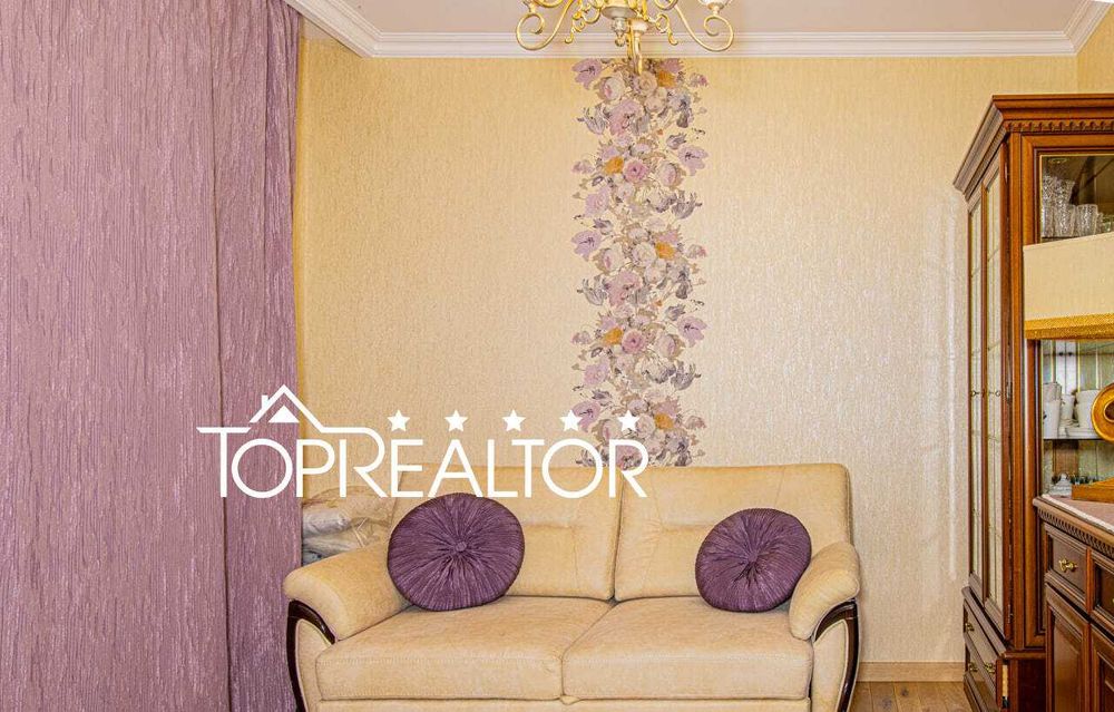 Продаж 2-пов. будинку з сучасним ремонтом за церквою на вул.Дерев'янка