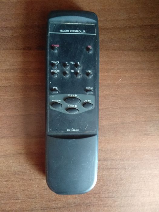 Відеомагнітофон DAEWOO