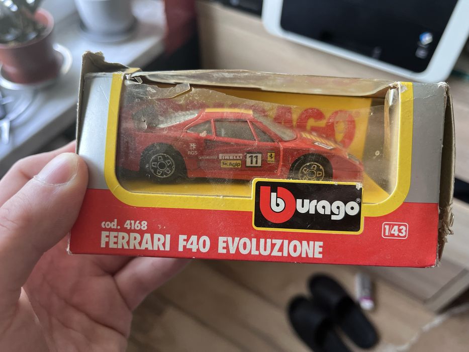 Ferrari F40 Evoluzione Bburago 1:43 (cod. 4168) – model kolekcjonerski