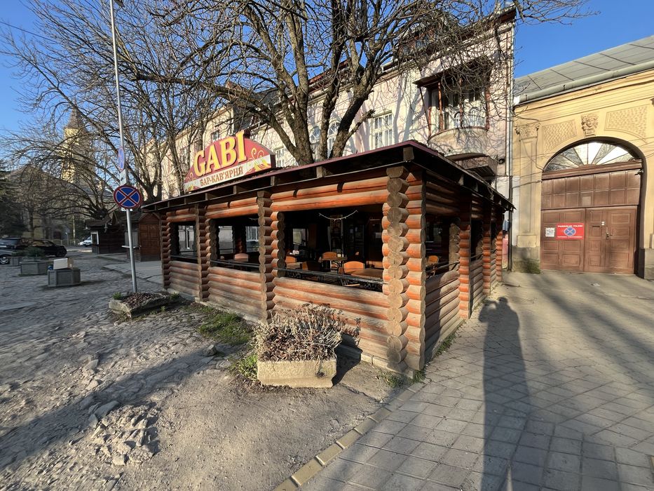 Продам кафе-бар Центр Берегово