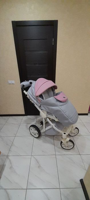 Продам коляску Веbe Мовіle marconi