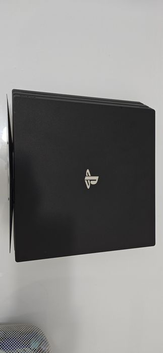 Playstation 4 Pro 1T + PSVR + 4 comandos + camara+ Câmara + carregador Sony