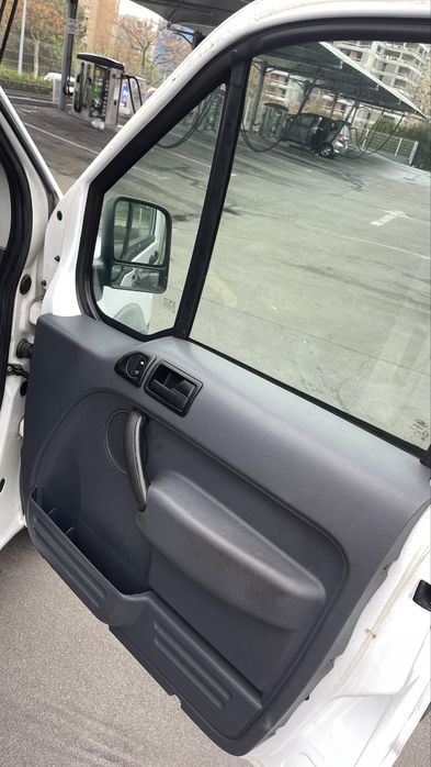 Vendo carrinha ford tansit conect teto alto