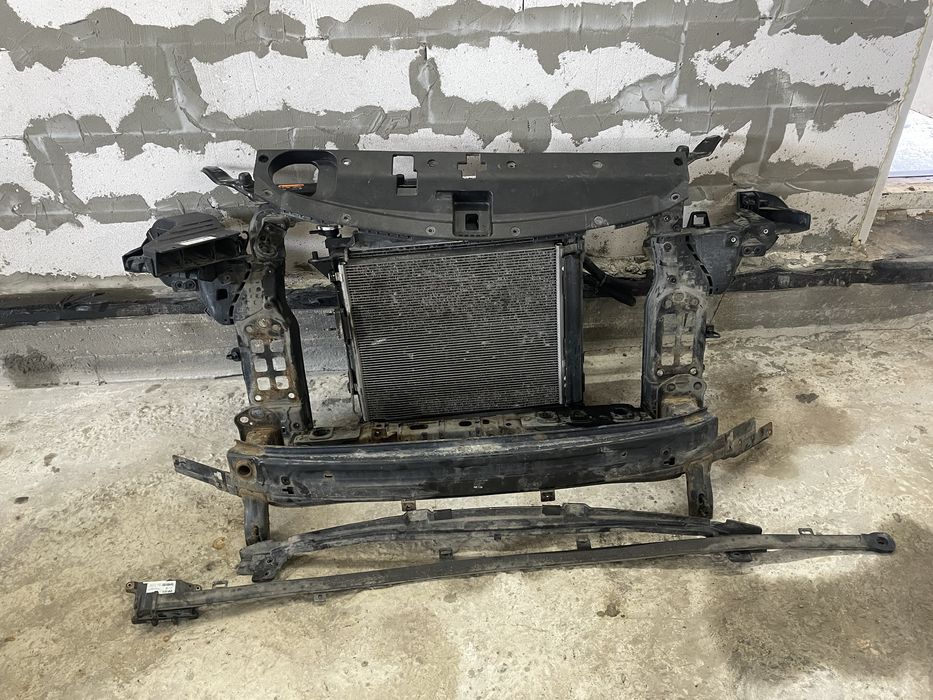 Панель телевизор Hyundai Santa fe 3 усилитель