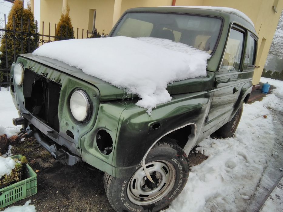 KIA Retona na części