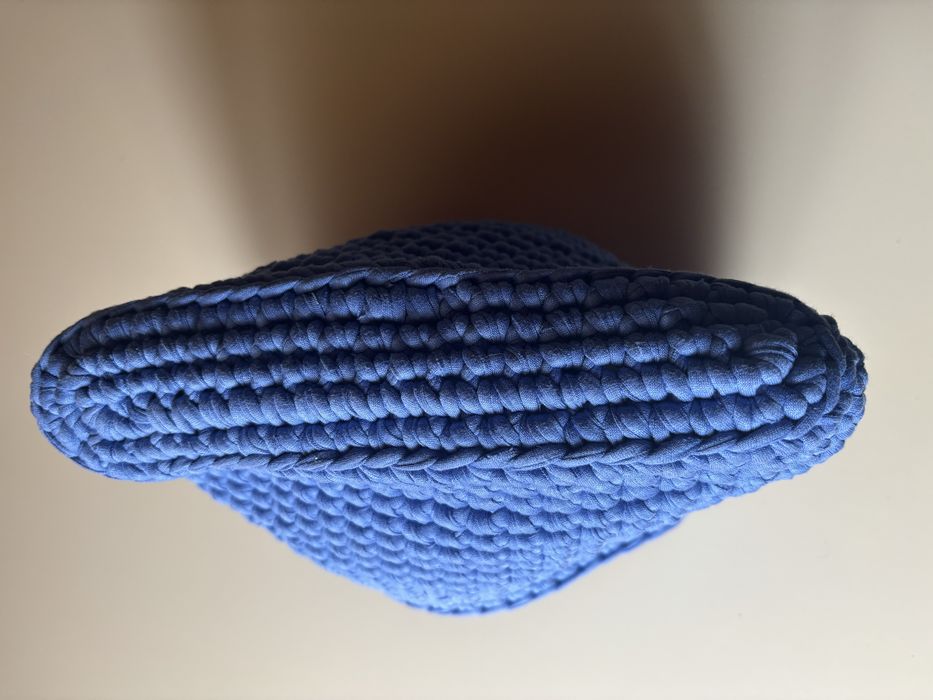 Вʼязана сумка з трикотажної пряжі