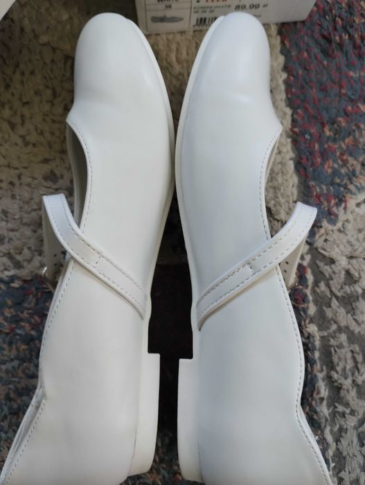 buty białe na komunię, wesele itp. rozmiar 36