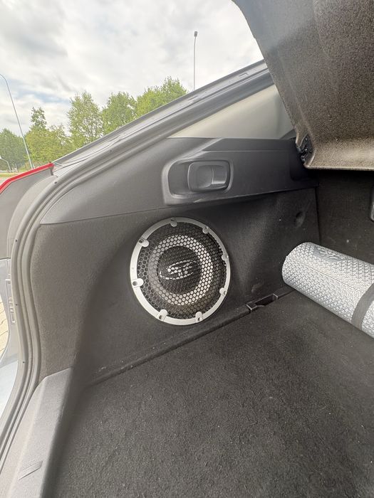 Sprzedam samochód Mitsubishi Lanser  LTG