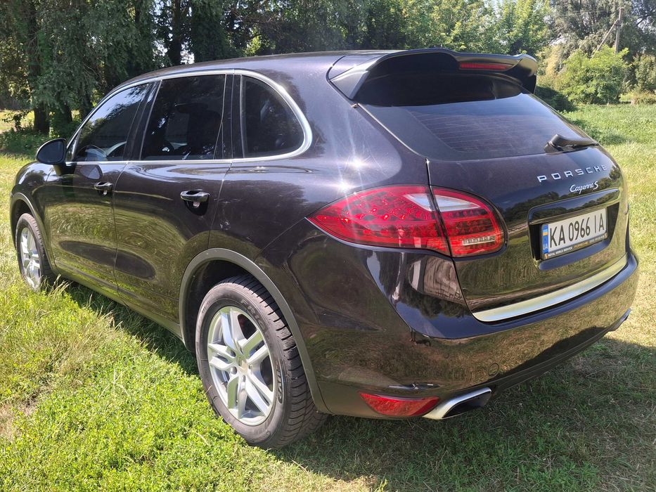 Porsche Cayenne офіційний