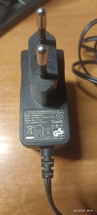 Блок питания 9 v 0.6am