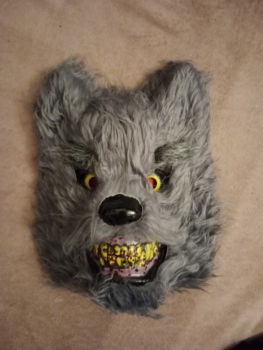 Wilkołak maska halloween screapy wilk