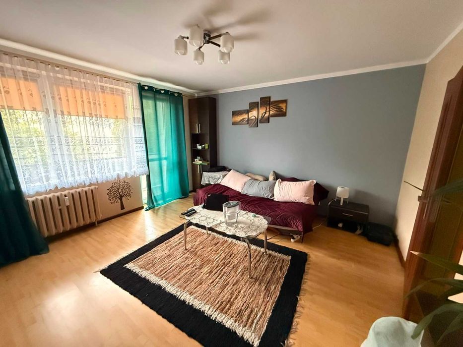 Wynajmę mieszkanie 35m2, duży salon, duży balon, ul. Brzozowa, dostępne od Listopada