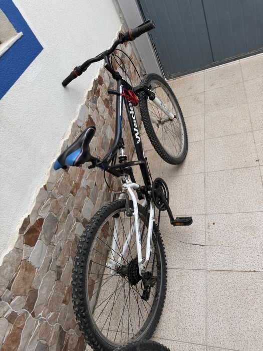 Venda de bicicletas em excelente estado.