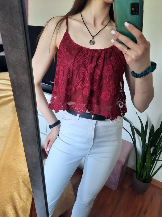 Śliczna bluzka na ramiaczkach