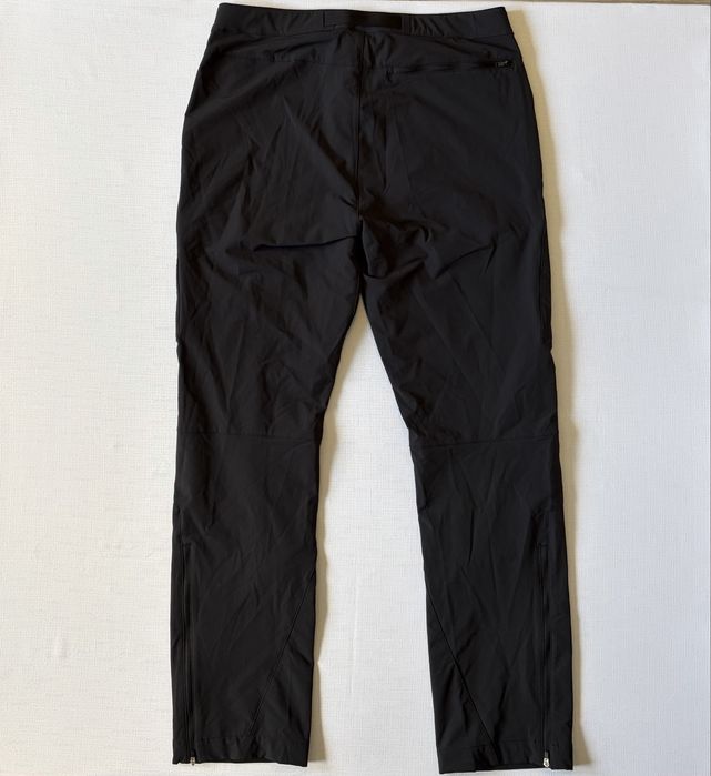 Męskie spodnie softshell trekkingowe Mountain Equipment Ibex  92% poliamid ; 8% elastan
