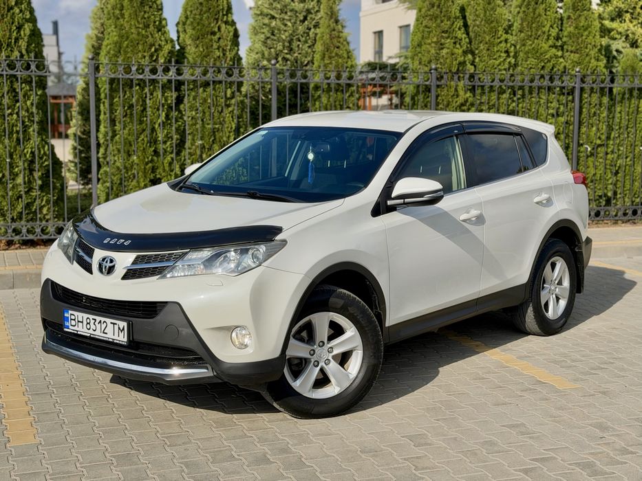 Toyota Rav4 2014г Официальный 2.2 Дизель Автомат полный привод