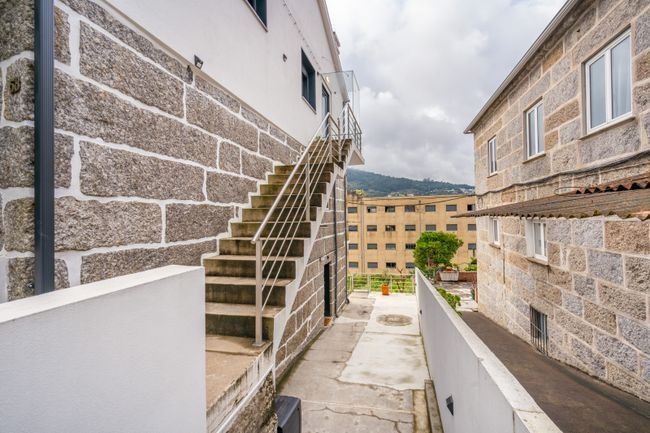 T1 para arrendamento na Costa-Guimarães!