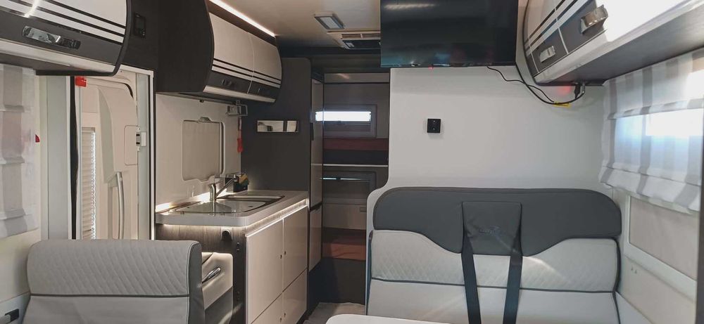 Roller Team Kronos  277M Kamper 7-osobowy