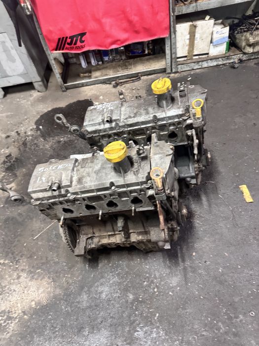 Двигатель 1.4 dacia solenza logan  clio kangoo sandero