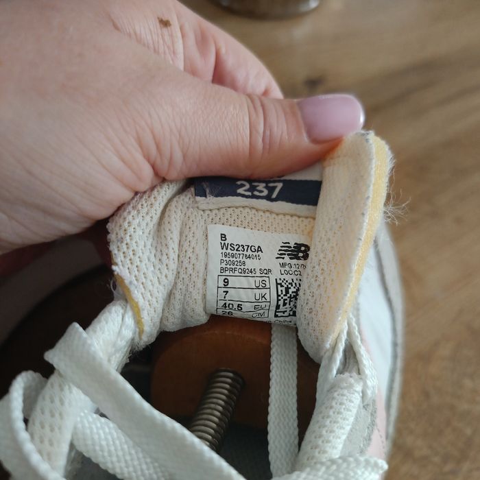 Buty New Balance 237 rozmiar 40,5