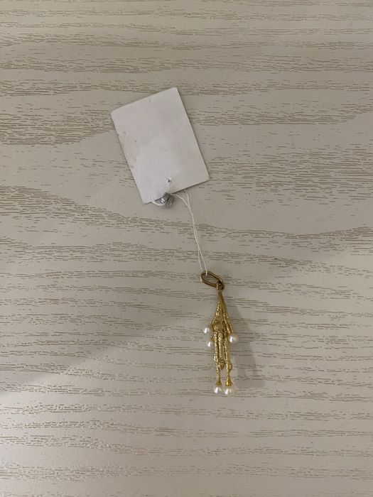 Продаю прикрасу кулон восокої проби вага 3.61 грами