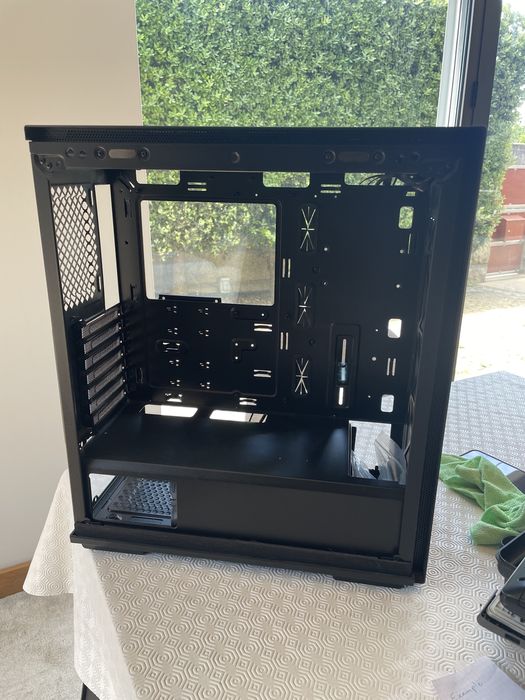 Caixa Pc - DeepCool - Macube 310 Black,