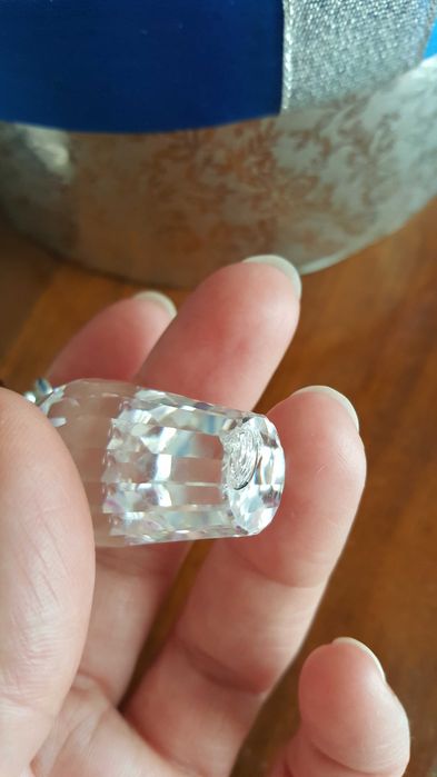Swarovsky букет роз есть дефект
