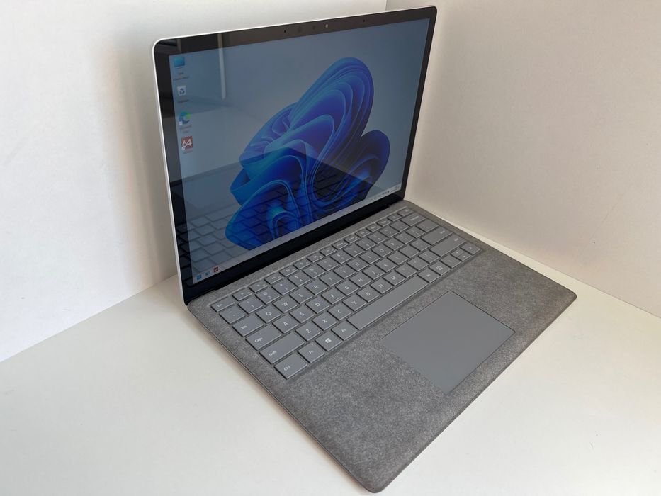 Ноутбук Ультрабук Microsoft Surface Laptop 2