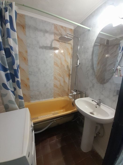 Продам 1 к.кв. ул. Соборности Украины 242 , метро Салтовское
