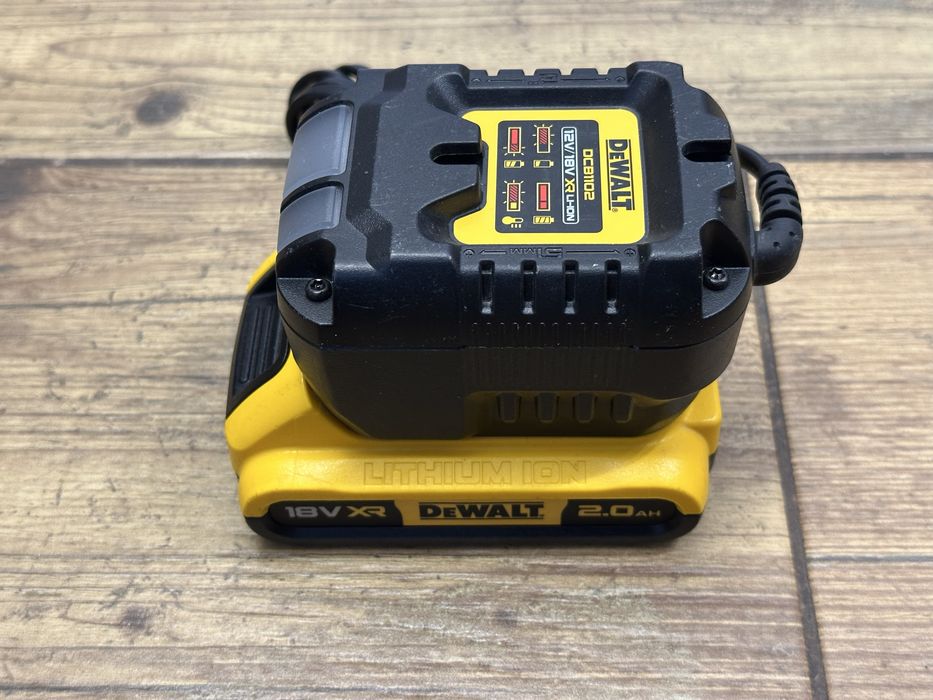Zestaw | bateria akumulator 18V 2Ah 2023r. | ładowarka DCB1102 DeWalt