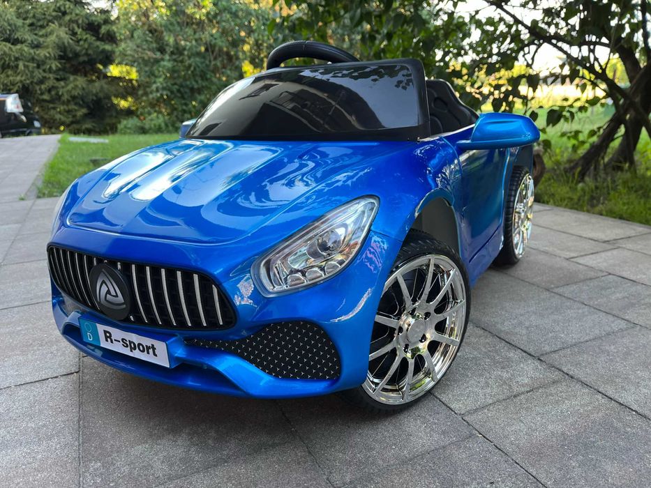 Auto na akumulator dla dziecka Lakier Amortyzatory Pilot  Samochodzik