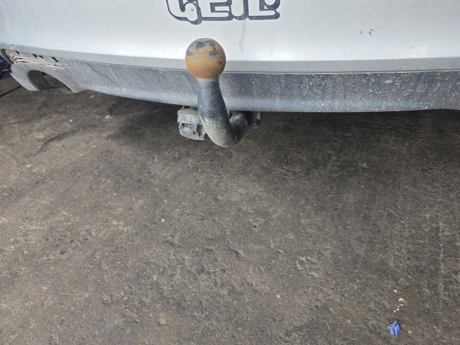 Opel Insignia Hak holowniczy